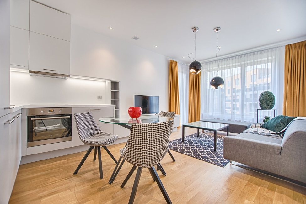 Essential Guide to Choosing the Right Room Draperies/Curtains