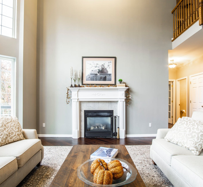 Choosing Upholstery Fabric Color or Print for Your Sofa