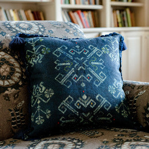 Mind the Gap Pillow Mind The Gap ROOTS Linen Cushion (LC40089)