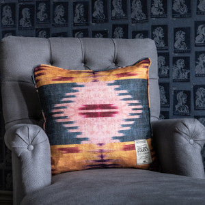 Mind the Gap Pillow Mind The Gap PATOLA Linen Cushion (LC40018)