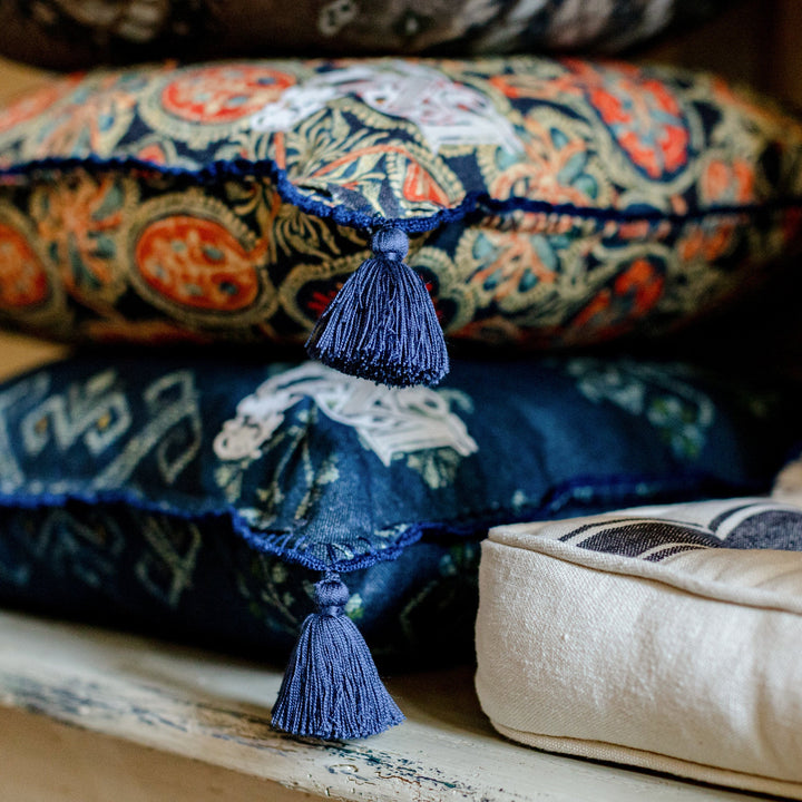 Heirloom linen pillow by Mind the Gap (LC40088), view 6