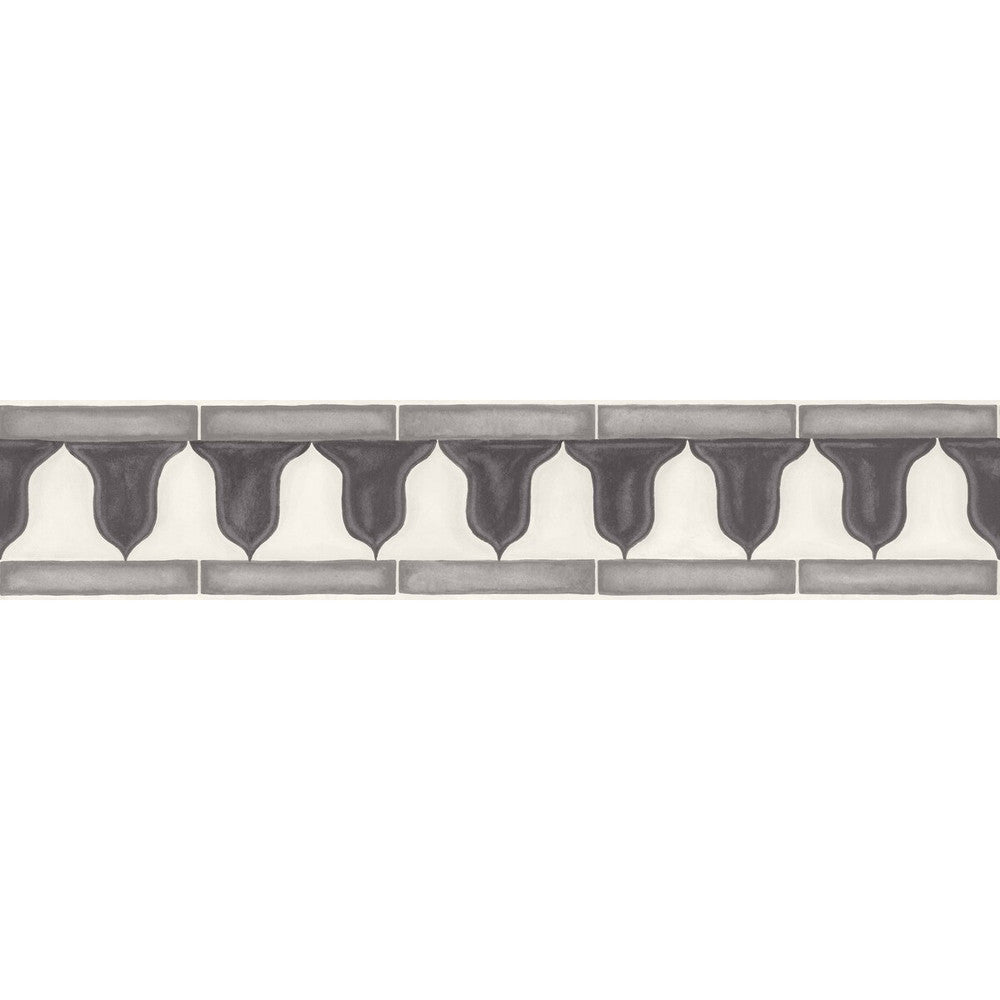 Zellige Border Soot & Snow by Cole & Son Wallcovering Cole & Son Wallcovering Zellige Border Soot & SnowWallcovering COLE & SON MARTYN LAWRENCE BULLARD PAPER - 100% United Kingdom </p><p>Repeat: H: 20.5, V: 4.1 - Fabric Carolina -