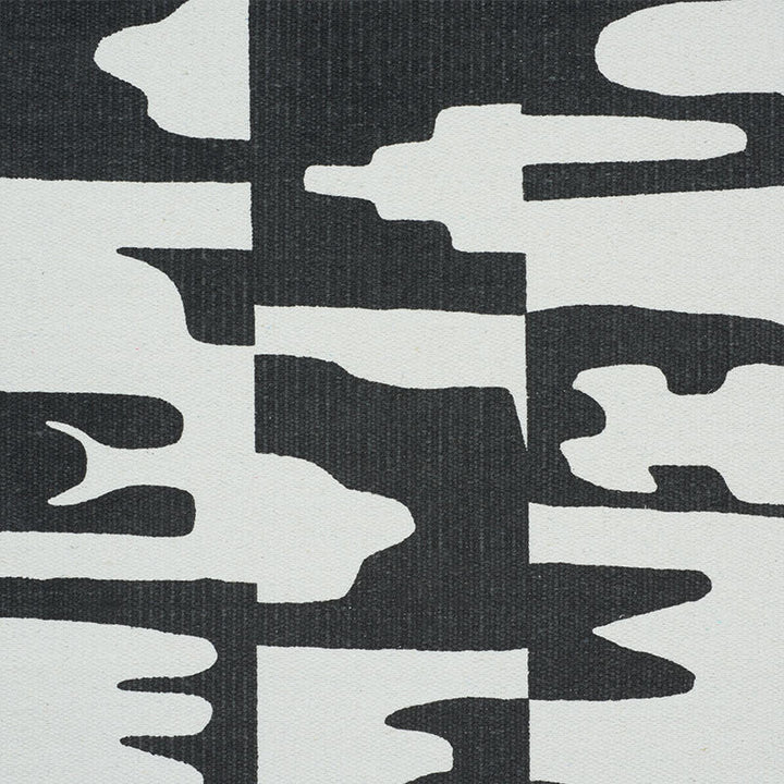 Copp Black 178490 by Schumacher Designer Fabric FOLK ART See Sample UNITED STATES OF AMERICA - </p><p>Repeat: Horizontal: 52 3/4" (134CM) and Vertical: 45 1/2" (116CM) 52 3/4" (134CM) - Swanky Fabrics -