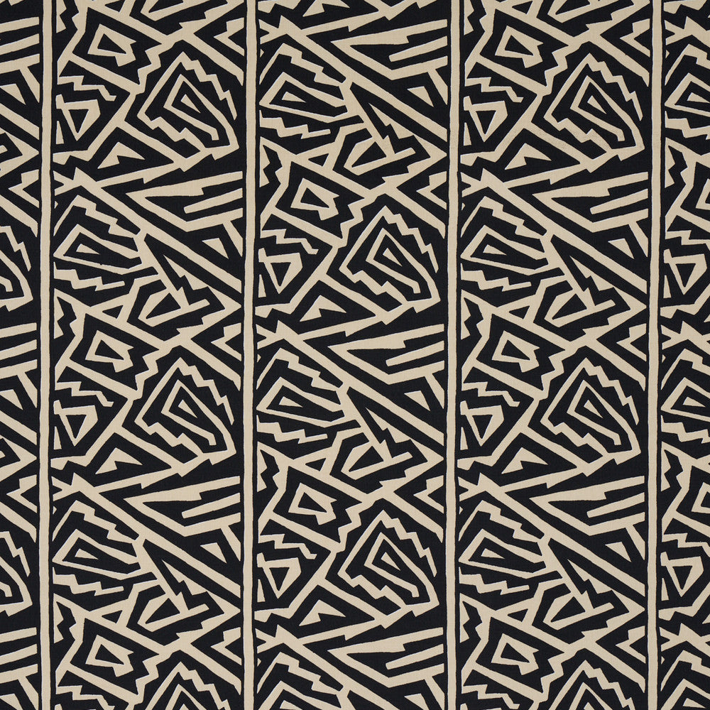 Jagged Maze Black 180320 by Schumacher Fabric Schumacher Fabric Jagged Maze Black 180320Fabric COTTON 100% INDIA </p><p>Repeat: H: HORZ. 7 5/7" (20CM), V: VERT. 11 3/4" (30CM) 52" (132CM) - Fabric Carolina -