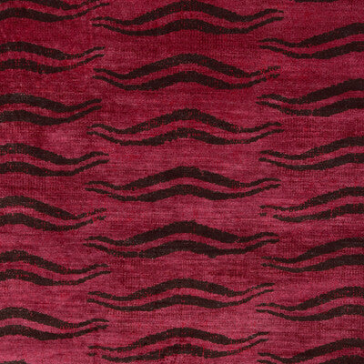 Lee Jofa - Upholstery - 2023115.9.0 - Upholstery - COMBED COTTON - 50%;VISCOSE - 50% - Italy </p><p>Repeat: H: , V: 27.5 21 - My Fabric Connection -
