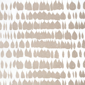 Schumacher Wallpaper Queen Of Spain Warm Silver 5005880