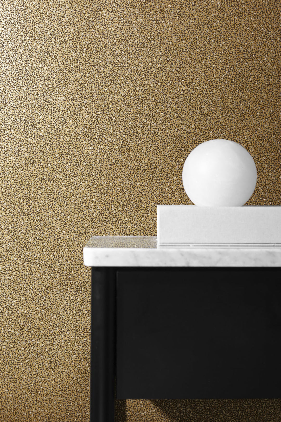 Mica Texture Antique Gold 2231605 by Etten Gallerie Designer Wallpaper