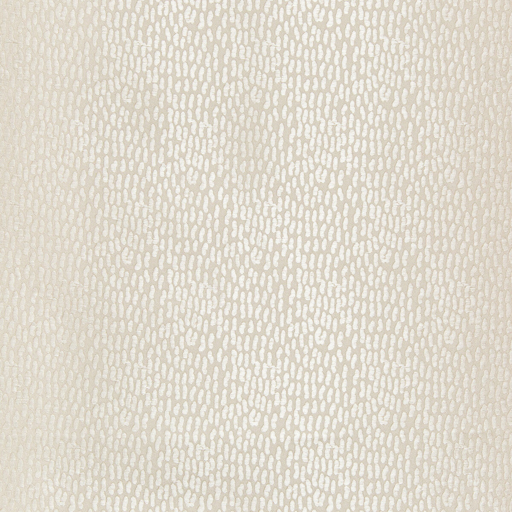 Kravet Basics 34412-116 by Kravet Basics Fabric Kravet Basics Fabric Kravet Basics 34412-116Fabric POLYESTER - 100% India </p><p>Repeat: H: 4.5, V: 5.5 55 - Fabric Carolina -