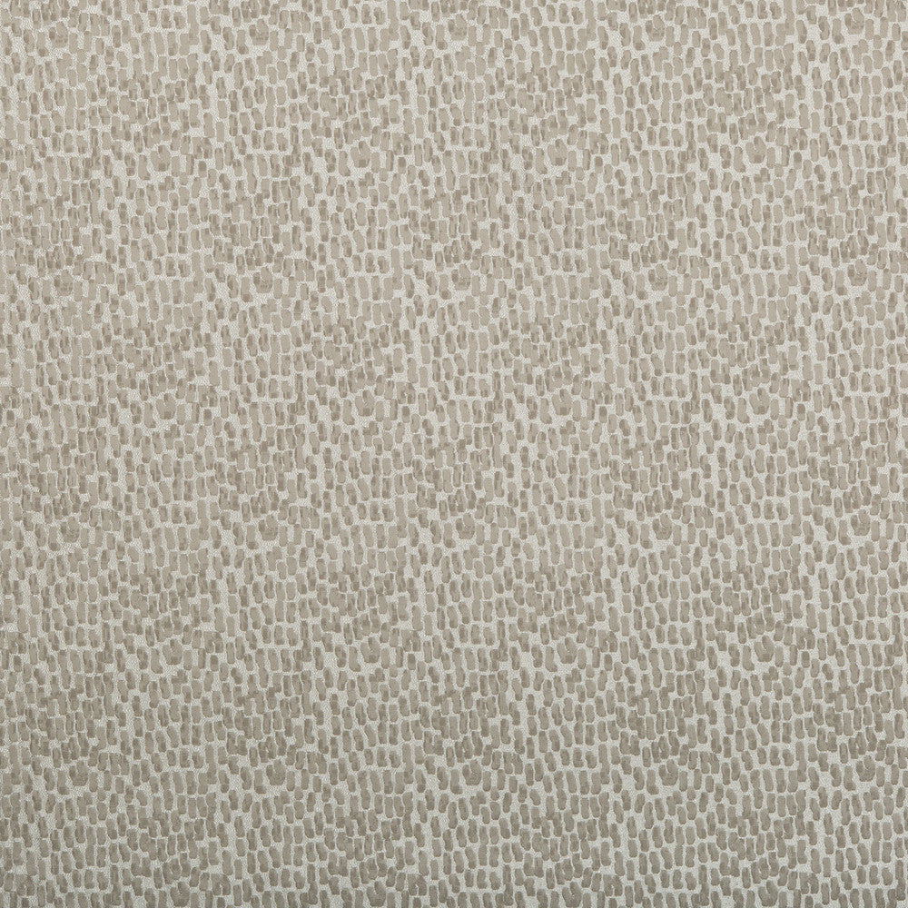 Kravet Basics 34412-11 by Kravet Basics Fabric Kravet Basics Fabric Kravet Basics 34412-11Fabric POLYESTER - 100% India </p><p>Repeat: H: 4.5, V: 5.5 55 - Fabric Carolina -