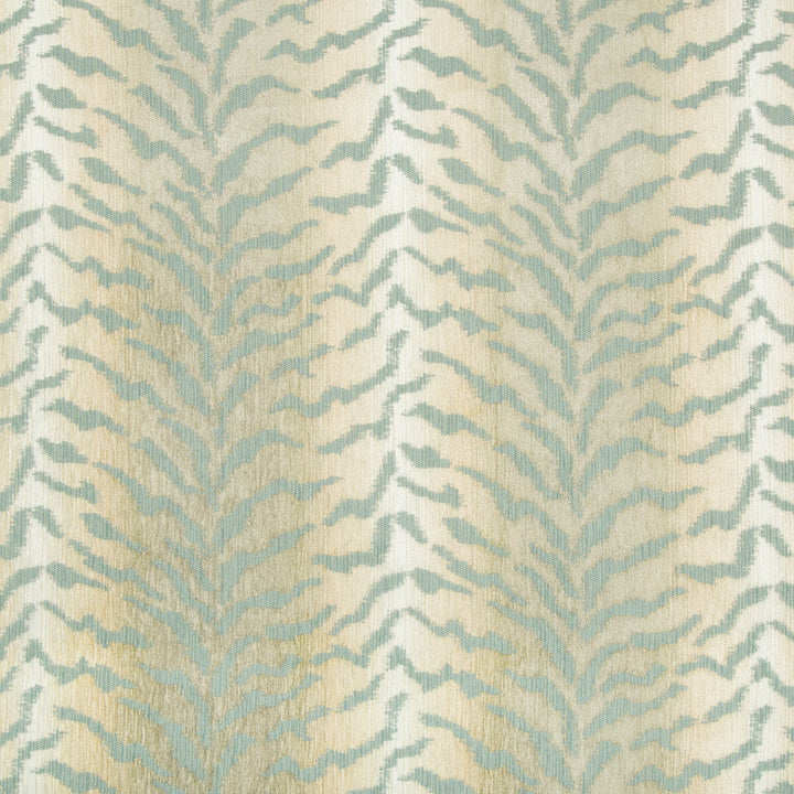 Kravet Design 34715-13 by Kravet Design Fabric Kravet Design Fabric Kravet Design 34715-13Fabric GIS RAYON - 48%;POLYESTER - 39%;COTTON - 13% United States </p><p>Repeat: H: 13.938, V: 14.063 55.5 - Fabric Carolina -