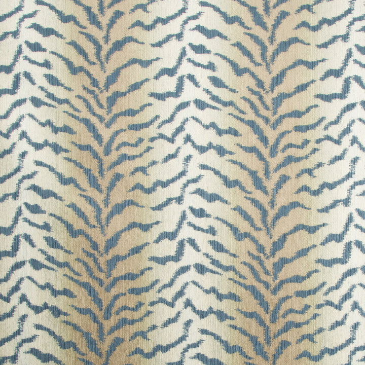 Kravet Design 34715-15 by Kravet Design Fabric Kravet Design Fabric Kravet Design 34715-15Fabric GIS RAYON - 48%;POLYESTER - 39%;COTTON - 13% United States </p><p>Repeat: H: 13.938, V: 14.063 55.5 - Fabric Carolina -