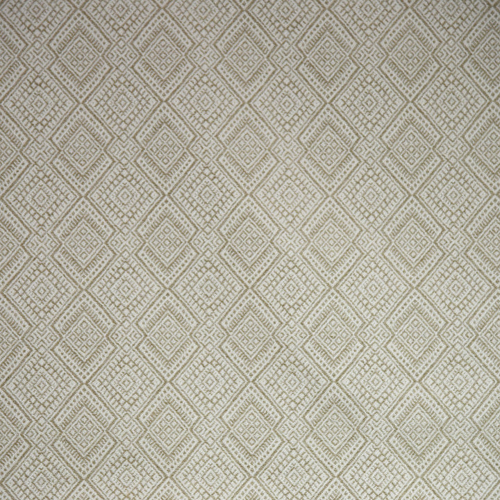 Iguazu Camel by Kravet Couture Fabric Kravet Couture Fabric Iguazu CamelFabric MODERN COLORS-SOJOURN COLLECTION VISCOSE - 38%;COTTON - 28%;LINEN - 28%;POLYESTER - 6% Italy </p><p>Repeat: H: 3.54, V: 4.17 55.12 - Fabric Carolina -