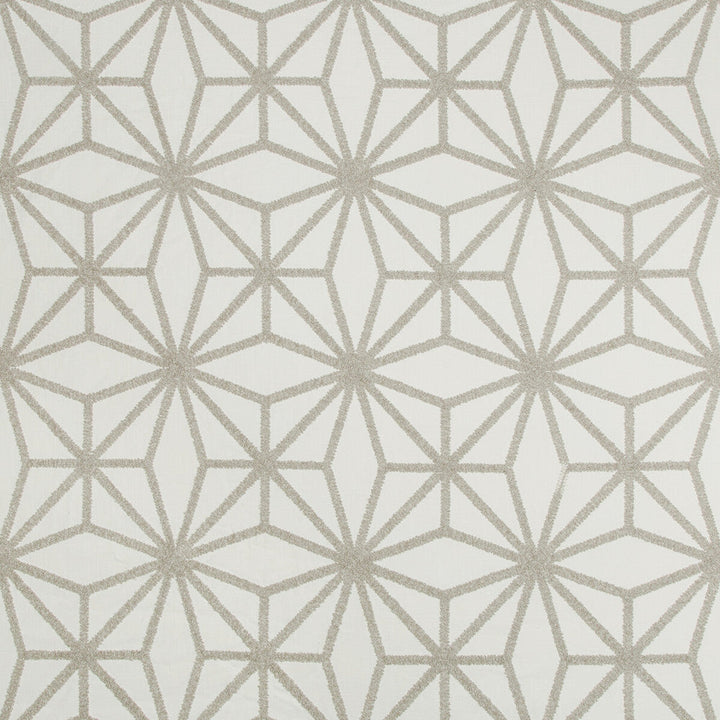Kravet Design 35615-11 by Kravet Design Fabric Kravet Design Fabric Kravet Design 35615-11Fabric POLYESTER - 100% India </p><p>Repeat: H: 8.58, V: 9.33 50.5 - Fabric Carolina -