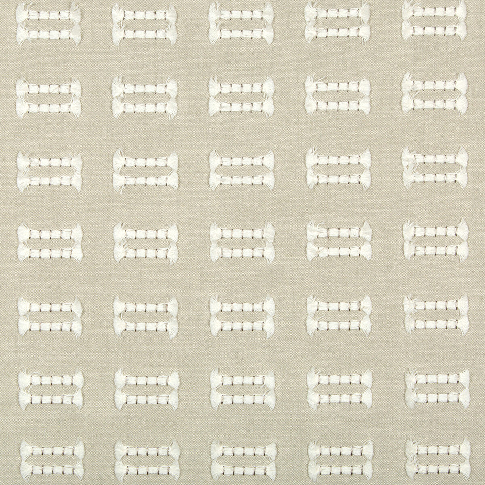Kravet Basics 36131-11 by Kravet Basics Fabric Kravet Basics Fabric Kravet Basics 36131-11Fabric COTTON - 73%;POLYESTER - 27% India </p><p>Repeat: H: 2.8, V: 2 52 - Fabric Carolina -