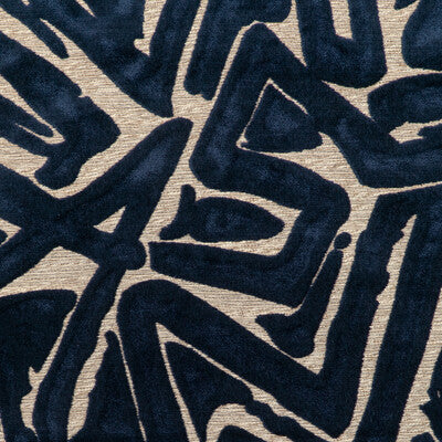 Kravet Design - Upholstery - 37172.50.0 - Upholstery - VISCOSE - 57%;POLYESTER - 35%;COTTON - 8% - India </p><p>Repeat: H: , V: 27.5 21 - My Fabric Connection -
