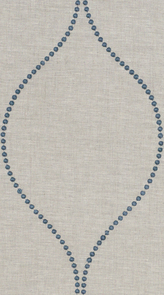 4004.135 by Kravet Design Designer Fabric our website for purchase Linen 75%, Viscose 25% India see sample Horizontal: 8.5 inches and Vertical: 15 inches 54 inches - Swanky Fabrics -