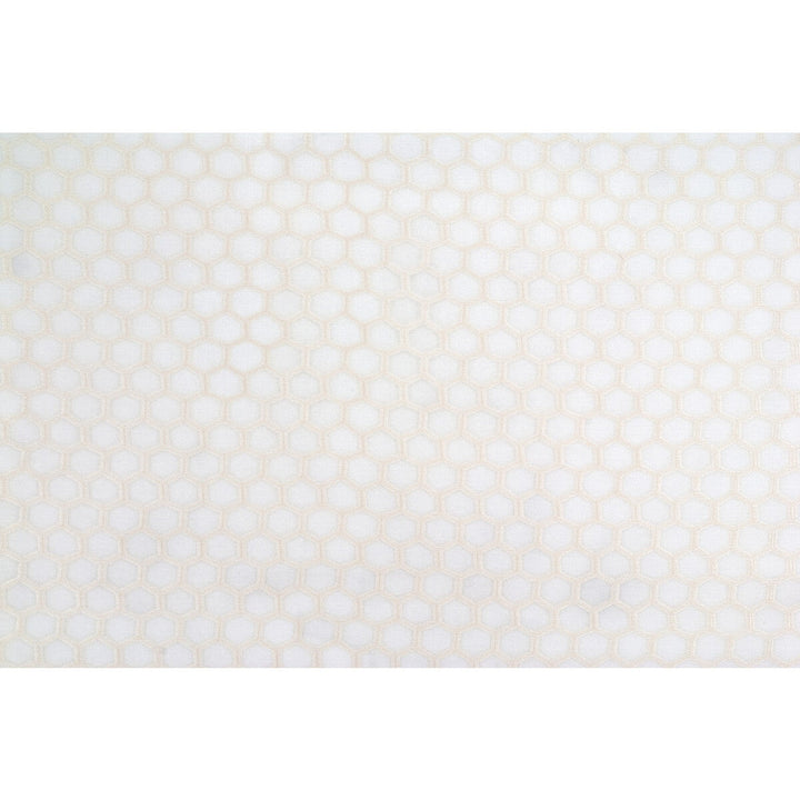 Kravet Basics 4298-1 by Kravet Basics Fabric Kravet Basics Fabric Kravet Basics 4298-1Fabric POLYESTER - 100% Turkey </p><p>Repeat: H: 1.57, V: 2.19 118 - Fabric Carolina -