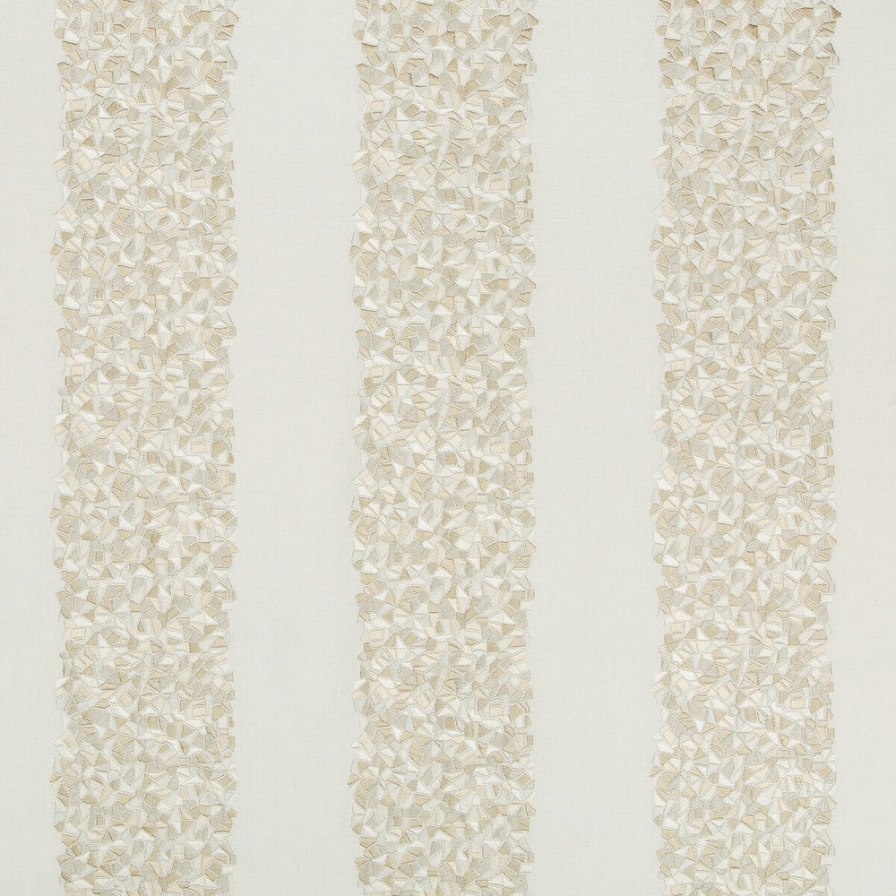 Sagano Alabaster by Kravet Couture Fabric Kravet Couture Fabric Sagano AlabasterFabric IZU COLLECTION LINEN - 34%;VISCOSE - 30%;COTTON - 22%;SPUN POLYESTER - 14% India </p><p>Repeat: H: 8.1, V: 7.1 51 - Fabric Carolina -