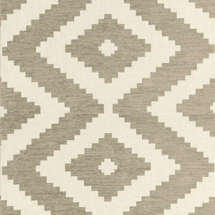 Vail Chenille Driftwood 66761 by Schumacher Designer Fabric LUXE LODGE COTTON 100% UNITED STATES OF AMERICA WYZENBEEK 8,000 </p><p>Repeat: Horizontal: 26" (66CM) and Vertical: 14" (36CM) 51.5 - Swanky Fabrics -