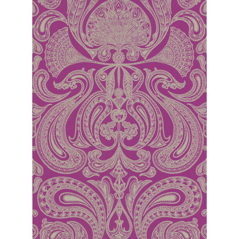Malabar Mauve/G by Cole & Son Wallcovering Cole & Son Wallcovering Malabar Mauve/GWallcovering COLE & SON NEW CONTEMPORARY PAPER - 100% United Kingdom </p><p>Repeat: H: 0, V: 28.5 20.5 - Fabric Carolina -