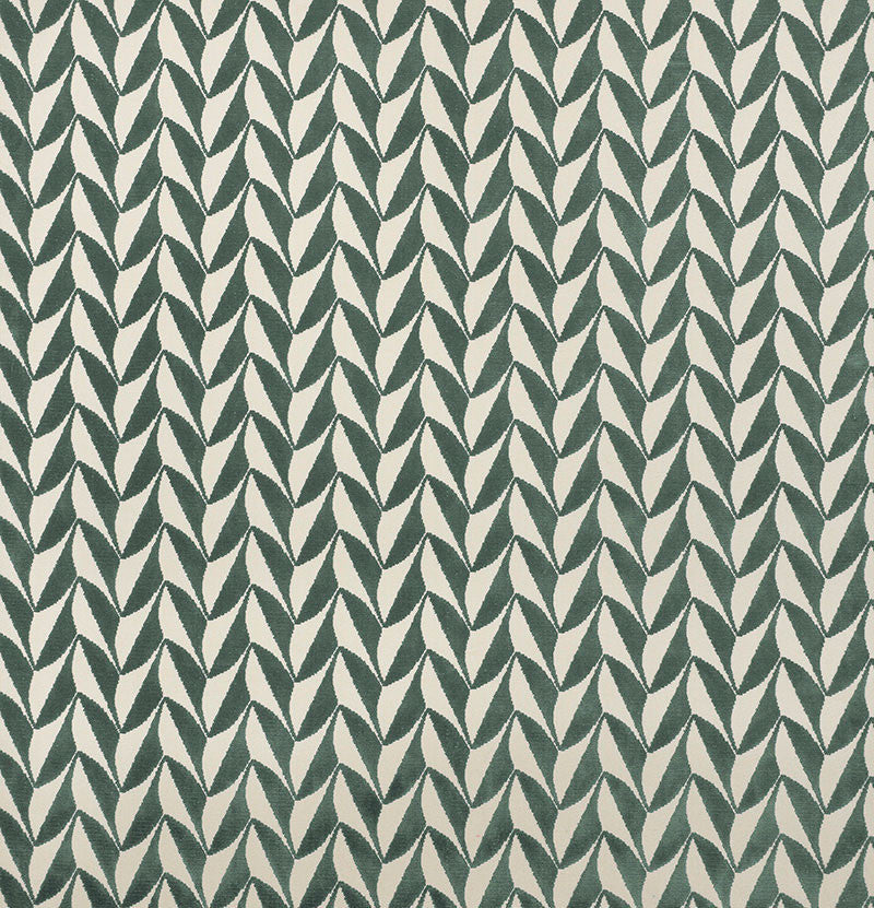 Spades Mineral 71232 by Schumacher Designer Fabric DAVID KAIHOI See Sample UNITED STATES OF AMERICA - </p><p>Repeat: Horizontal: 2 1/2" (6CM) and Vertical: 1 3/4" (4CM) 50 1/2" (128CM) - Swanky Fabrics -