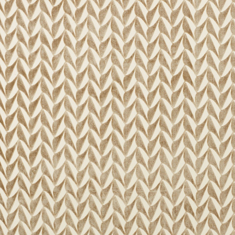 Spades Natural 71233 by Schumacher Designer Fabric DAVID KAIHOI See Sample UNITED STATES OF AMERICA - </p><p>Repeat: Horizontal: 2 1/2" (6CM) and Vertical: 1 3/4" (4CM) 50 1/2" (128CM) - Swanky Fabrics -