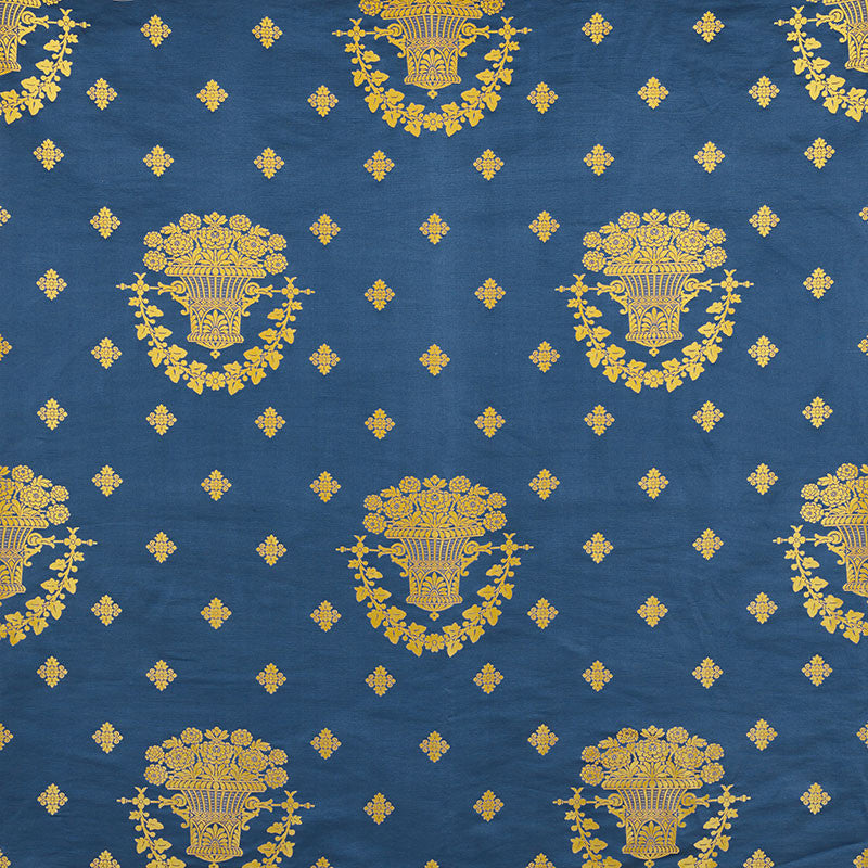 Blue Room Lampas Blue 71700 by Schumacher Fabric Schumacher Fabric Blue Room Lampas Blue 71700Fabric SILK 58% ITALY </p><p>Repeat: H: HORZ. 25 3/4" (65CM) , V: VERT. 30 3/4" (78CM) 51.5 - Fabric Carolina -