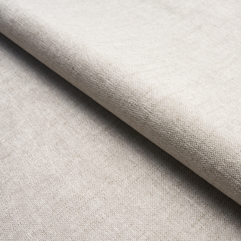 Franco Linen-Blend Chenille Birch 71725 by Schumacher Fabric Schumacher Fabric Franco Linen-Blend Chenille Birch 71725Fabric VISCOSE 42% ITALY </p><p>Repeat: H: , V: 55 - Fabric Carolina -