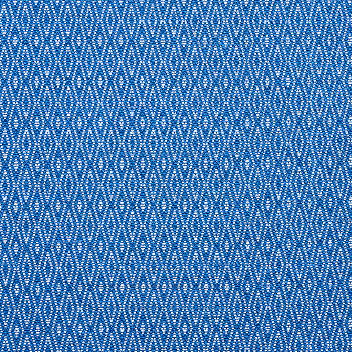Derby Diamond Performance Indigo 77522 by Schumacher Fabric Schumacher Fabric Derby Diamond Performance Indigo 77522Fabric COTTON 100% INDIA </p><p>Repeat: H: HORZ. 3/4" (2CM) , V: VERT. 1 1/2" (4CM) 55.5 - Fabric Carolina -