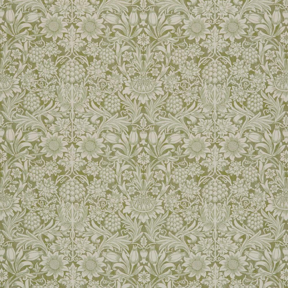 7867 Sunflower 1 Sage by Wmah Fabric Wmah Fabric 7867 Sunflower 1 SageFabric WILLIAM MORRIS AT HOME KELMSCOTT GARDENS VOL 1 100%COT SPAIN </p><p>Repeat: H: 18.500, V: 15.375 55 in - Fabric Carolina -