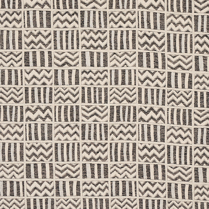 Kudu Black 79760 by Schumacher Fabric Schumacher Fabric Kudu Black 79760Fabric LINEN 100% ITALY </p><p>Repeat: H: HORZ. 13 2/3" (35CM), V: VERT. 13 2/3" (35CM) 55 - Fabric Carolina -