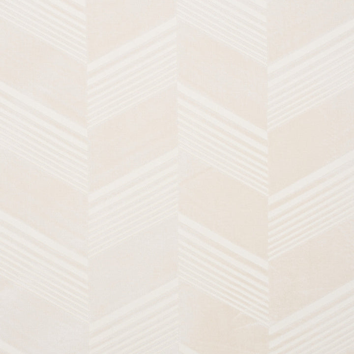 Jessie Cut Velvet Ivory 81570 by Schumacher Fabric Schumacher Fabric Jessie Cut Velvet Ivory 81570Fabric COTTON 40% </p><p>Repeat: H: HORZ. 10" (26CM), V: VERT. 13 2/5" (34CM) 54 - Fabric Carolina -