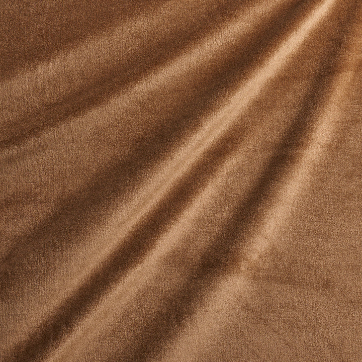 Sumptuous Silk Wool Velvet Camel 81891 by Schumacher Fabric Schumacher Fabric Sumptuous Silk Wool Velvet Camel 81891Fabric SILK 35% ITALY </p><p>Repeat: H: HORZ. 54" (137CM(, V: VERT. 144" (366CM) 54" (137CM) - Fabric Carolina -