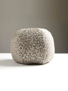 Scalamandre Pillow Leopard   12 Dia - Castle Gray A9SLEOPILL0007