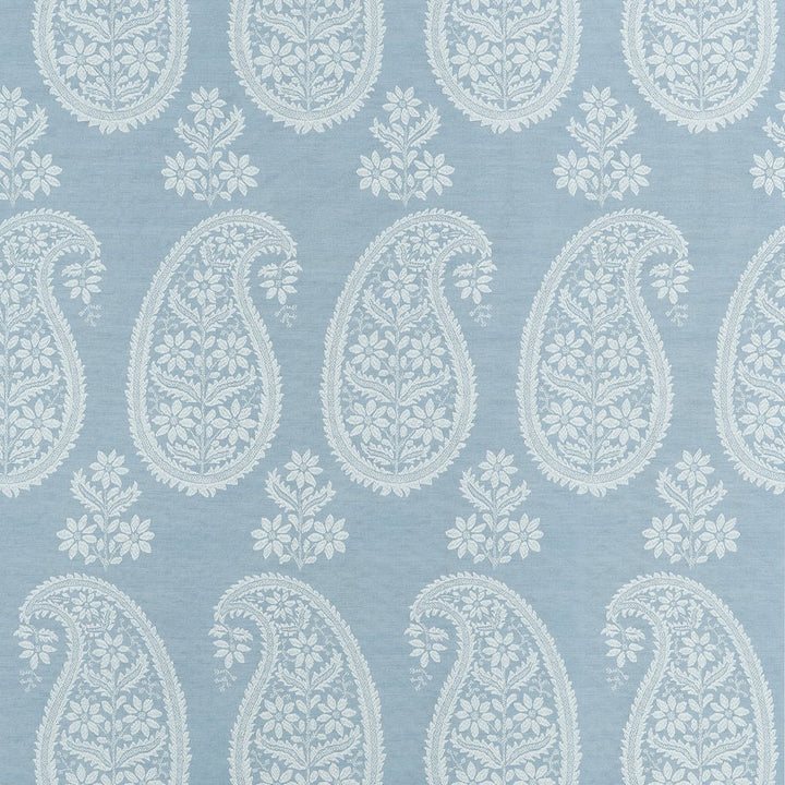 Campania Paisley Robin's Egg AT16108 by Thibaut Wallpaper Thibaut Wallpaper Campania Paisley Robin's Egg AT16108Wallpaper SOLEIL TEXTURES Non Woven Wallpaper U.S.A </p><p>Repeat: H: , V: 25.5  (64.77 cm) 27 in  (68.58 cm) - Fabric Carolina -