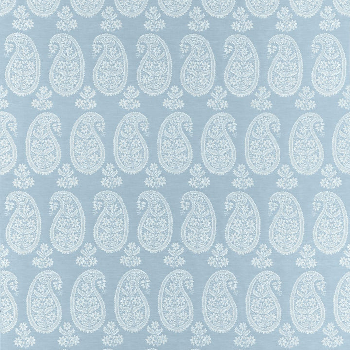 Campania Paisley Robin's Egg AW16108 by Thibaut Fabric Thibaut Fabric Campania Paisley Robin's Egg AW16108Fabric SOLEIL TEXTURES U.S.A </p><p>Repeat: H: 7 in (17.78 cm), V: 24.5 (62.23 cm) 54 in  (137.16 cm) - Fabric Carolina -