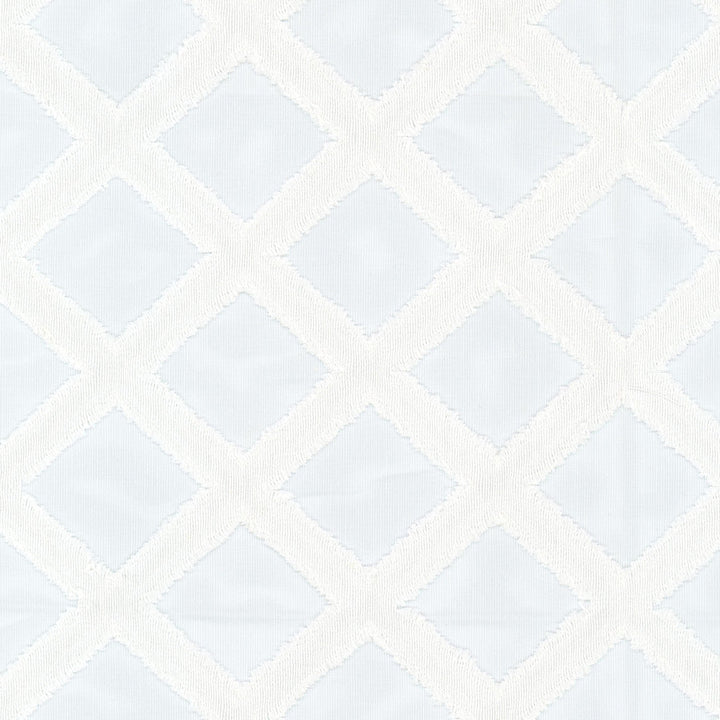 Berkley 1 Snow by Stout Fabric Stout Fabric Berkley 1 SnowFabric DAYDREAMS 89%POL 11%COT INDIA </p><p>Repeat: H: 3.375, V: 3.500 122 in - Fabric Carolina -
