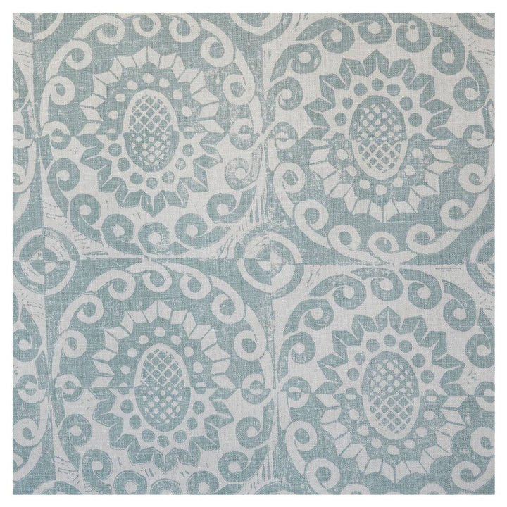 Pineapple On Oyster Aqua by Lee Jofa Fabric Lee Jofa Fabric Pineapple On Oyster AquaFabric BLITHFIELD LINEN - 100% United Kingdom </p><p>Repeat: H: 17.73, V: 31 53 - Fabric Carolina -