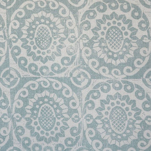 Lee Jofa Fabric Pineapple On Oatmeal Aqua