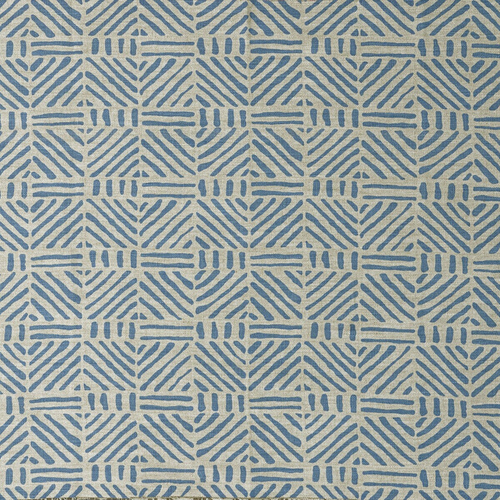 Linwood Lagoon by Lee Jofa Fabric Lee Jofa Fabric Linwood LagoonFabric BLITHFIELD LINEN - 100% United Kingdom </p><p>Repeat: H: 17.3, V: 11.5 52.8 - Fabric Carolina -