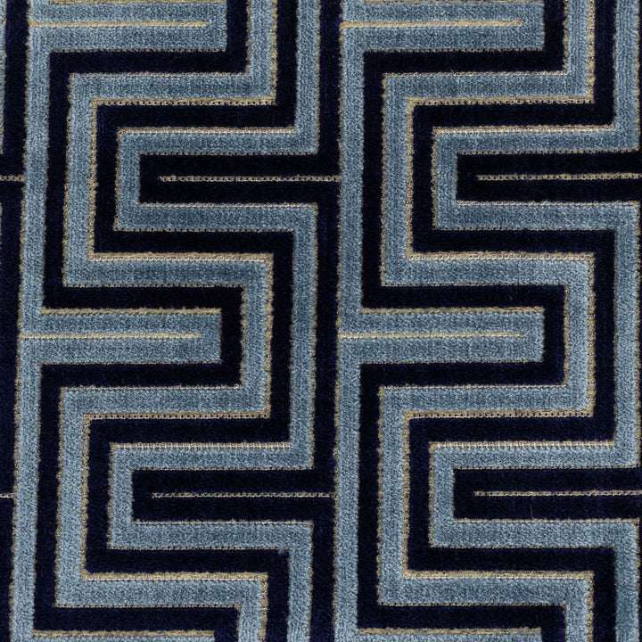 Blitz 1 Denim by Stout Fabric Stout Fabric Blitz 1 DenimFabric COMFORTABLE LIVING HAZE/NAVY 51%SVI 49%POL INDIA </p><p>Repeat: H: 3.500, V: 3.500 55 in - Fabric Carolina -
