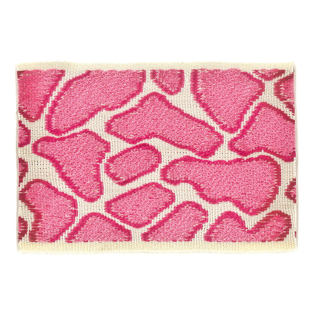 Bobcat 4 Shocking by Stout Trim Stout Trim Bobcat 4 ShockingTrim INSIGHTS TRIM CHINA </p><p>Repeat: H: 7.250, V: 0.000 2.75 in - Fabric Carolina -