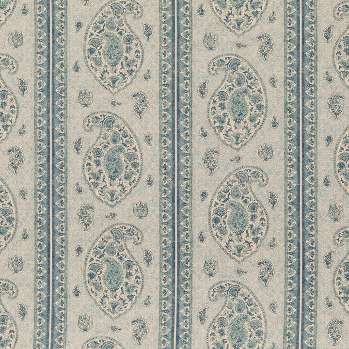 Coromandel Blue by G P & J Baker Fabric G P & J Baker Fabric Coromandel BlueFabric COROMANDEL LINEN - 100% United Kingdom </p><p>Repeat: H: 13.593, V: 24.822 54.372 - Fabric Carolina -