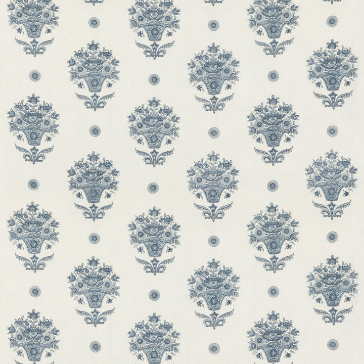 Pondicherry Indigo by G P & J Baker Fabric G P & J Baker Fabric Pondicherry IndigoFabric PORTOBELLO LINEN - 100% India </p><p>Repeat: H: 17.336, V: 15.76 52.008 - Fabric Carolina -