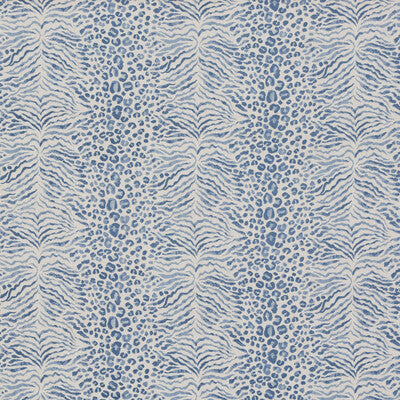 BP10952.660.0 by G P & J Baker Fabric G P & J Baker Fabric BP10952.660.0Fabric ASHMORE LINEN - 100% India </p><p>Repeat: H: 17.73, V: 13.396 53.19 - Fabric Carolina -