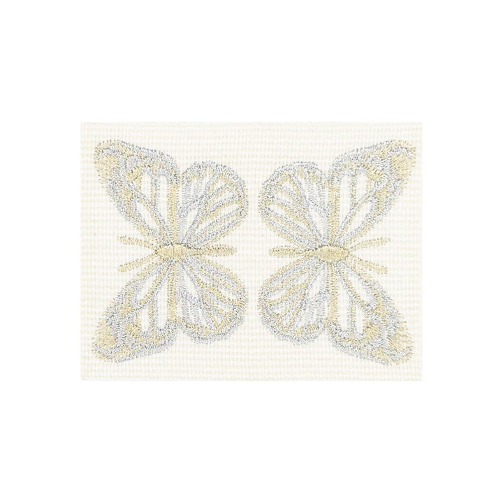 Butterfly Tape 1 Platinum by Stout Trim Stout Trim Butterfly Tape 1 PlatinumTrim ALLURE TRIM 60%SVI 27%MTL 13%COT TURKEY </p><p>Repeat: H: 3.750, V: 0.000 2.75 in - Fabric Carolina -