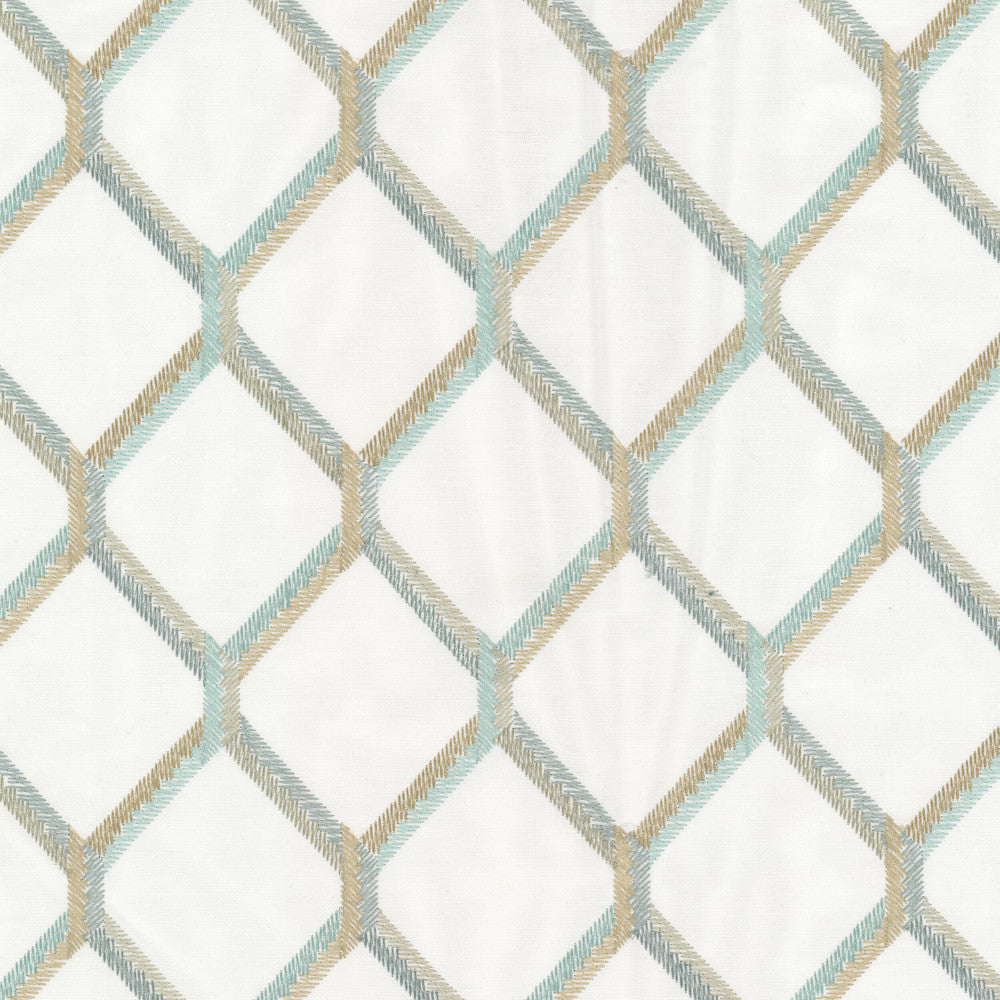 Cleveland 2 Vapor by Stout Fabric Stout Fabric Cleveland 2 VaporFabric RAINBOW LIBRARY VAPOR/SEAGLASS 100%COT %VEMB INDIA </p><p>Repeat: H: 4.375, V: 6.250 52 in - Fabric Carolina -