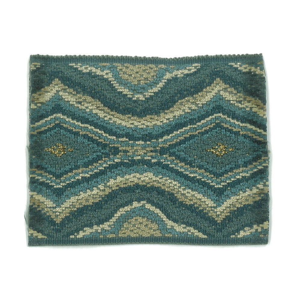 Cobra 8 Peacock by Stout Trim Stout Trim Cobra 8 PeacockTrim NEW WORLD TRIM VOLUME II 81%SVI 18%POL 1%MTL CHINA </p><p>Repeat: H: 2.250, V: 0.000 2.88 in - Fabric Carolina -