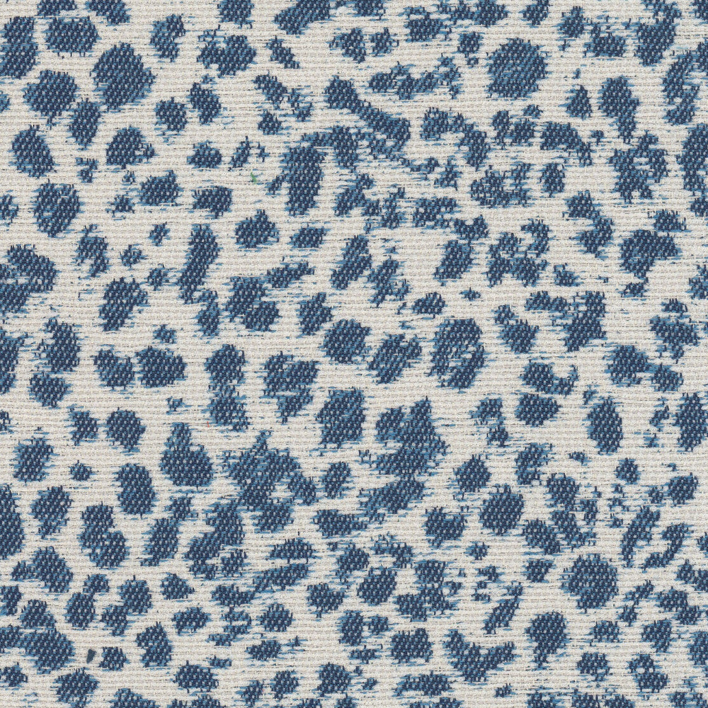 Dalmation 2 Bluebird by Stout Designer Fabric LIVING IS EASY DELFT/INDIGO 62%POL 38%PLO USA FLAME RETARDANT-U.F.A.C. CLASS 1 CATB 117-2013 WYZENBEEK 30 000 DOUBLE RUB WEAR TEST (HEAVY DUTY) Horizontal: 13.750 and Vertical: 12.750 55 in - Swanky Fabrics -