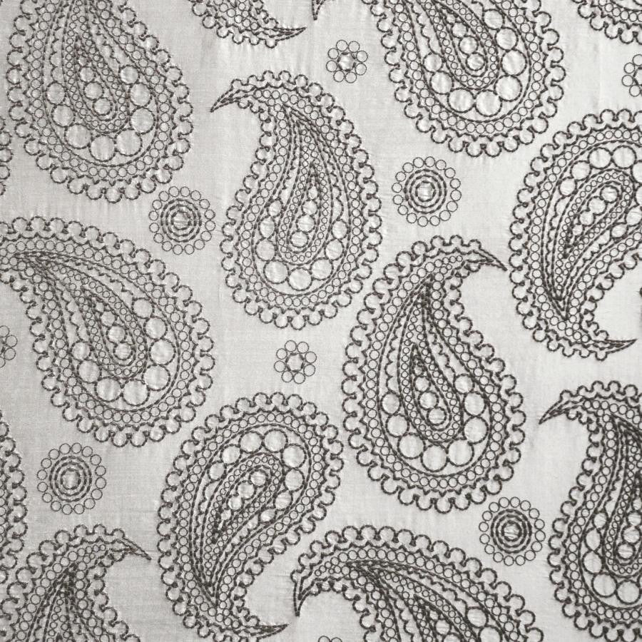 Deveaux # 305 Wegman by Maxwell Designer Fabric Telafina Season Xiv 100% SILK EMB- 100% POLYESTER INDIA V-23.2"H26" 55" EMB-52" - Swanky Fabrics -